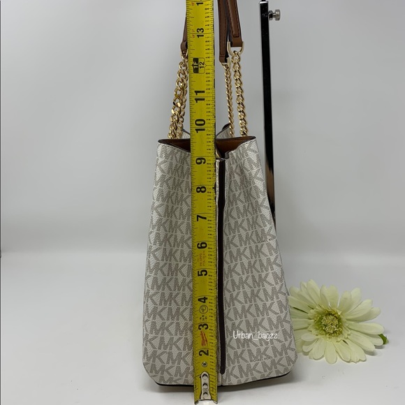 Michael Kors Teagen Large Long Drop Tote - Picture 4 of 10